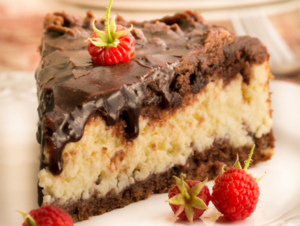Süzme Peynirin Ayrı Bir Lezzet Kattığı Çikolatalı Cheesecake Tarifi