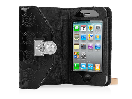 Bayanlara Özel iPhone Aksesuarları