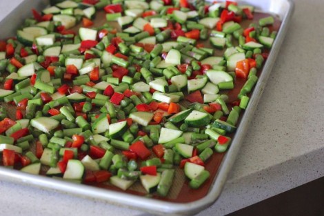 Arpa Şehriye Salatası Eşliğinde Tavuk Tarifi