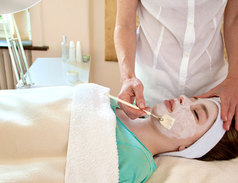 Peeling Tedavisi Nedir, Nasıl Yapılmalıdır?