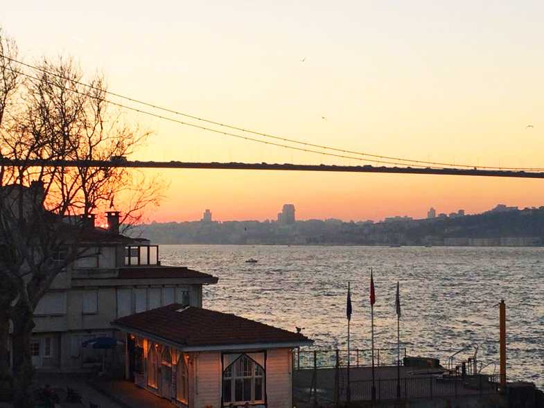 Alkolsüz Mekanlar Beylerbeyi Delfino Cafe