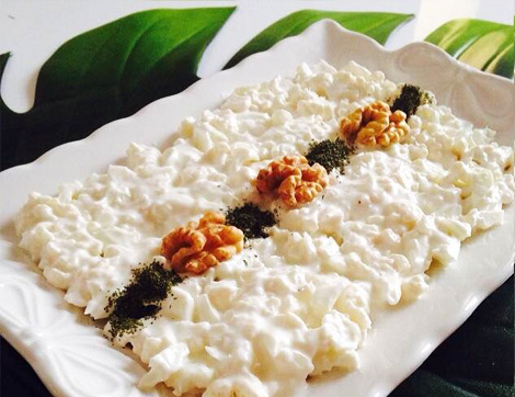 Çay Saatleriniz için Yalancı Ceviz Salatası