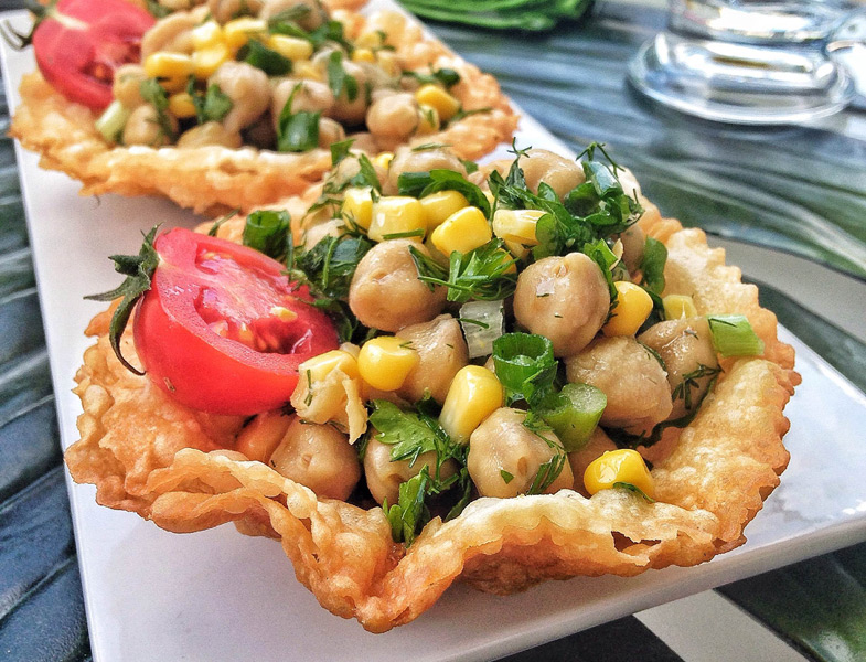 Yufka Çanağında Nohut Salatası Tarifi