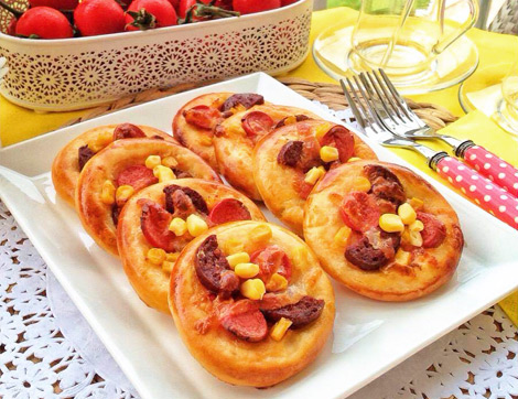 Porsiyonluk Mini Pizza Tarifi