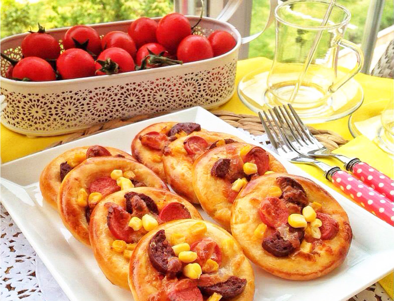 Porsiyonluk Mini Pizza Tarifi