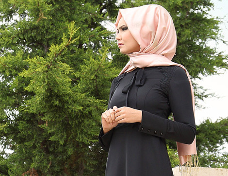 Muhafazakar Giyim’in Yeni Markası: Vurgu Luxury