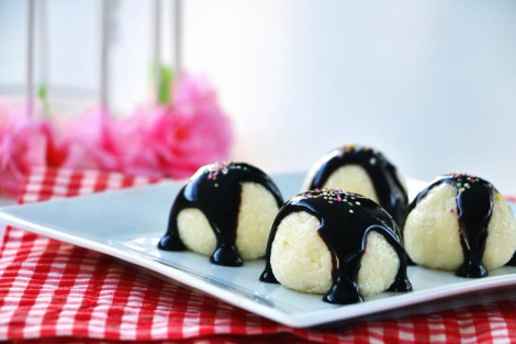 Şükran Kaymak Kartopu Tatlısı Tarifi
