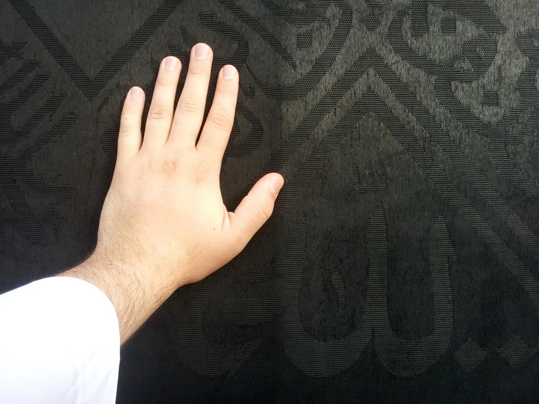 Hac Allah İçin Yollara Düşme..