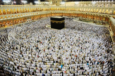 Hac Allah İçin Yollara Düşme.. 
