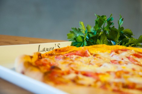Laura's Boutique & Cafe
