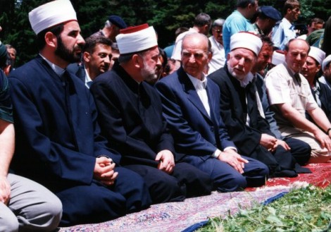 Aliya İzzetbegoviç