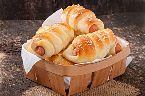 Sosisli Çörek Tarifi 