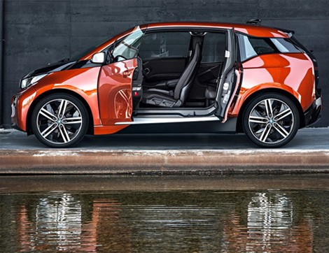 Çarpıcı Bir Elektrik Dünyası “BMW İ3”