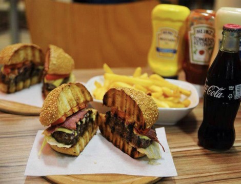 Komşu Kasap Burger 