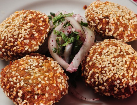 Susamlı Köfte Tarifi