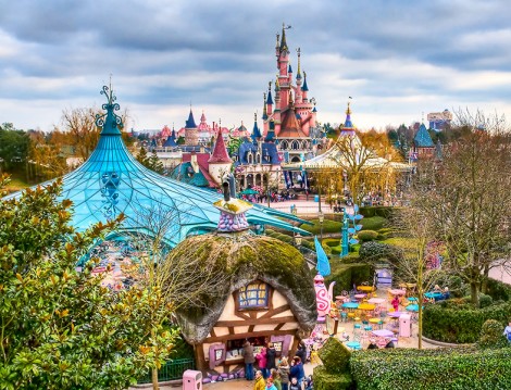 Sonbaharda Disneyland Tatili