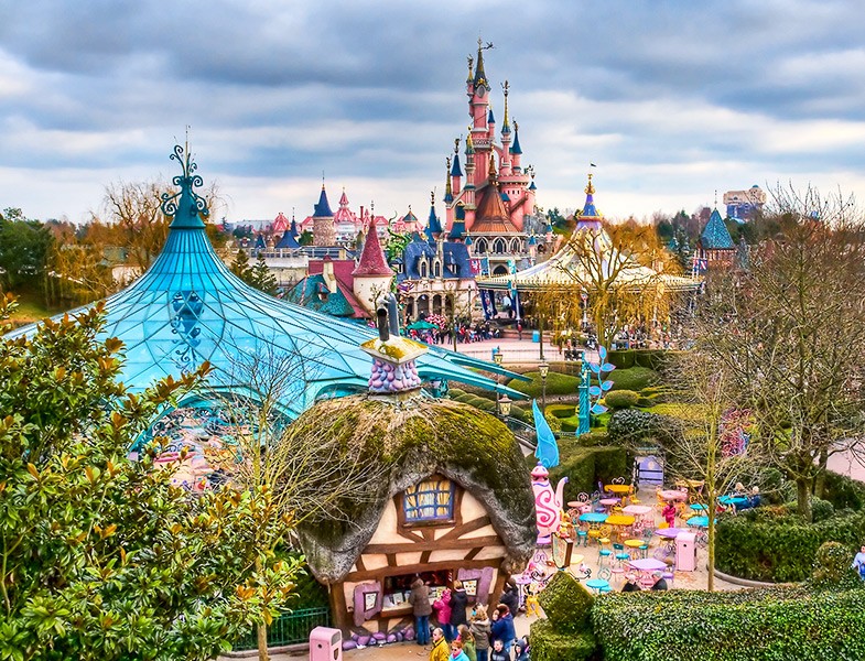 Sonbaharda Disneyland Tatili