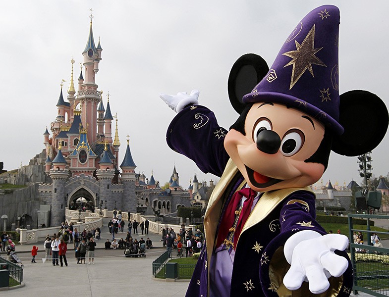Sonbaharda Disneyland Tatili