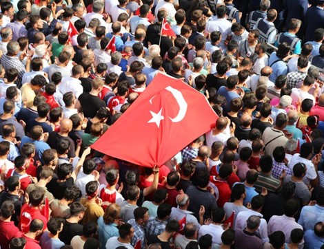 Kardeşliğimizin Pekişmesi Gereken Bu Günlerde Nasıl Davranmalıyız?