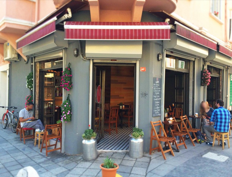 Kadıköy Yeldeğirmeni Alkolsüz Mekan Önerileri