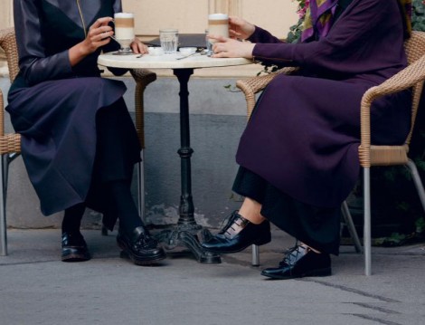 Loafer Ayakkabılarla Desenli Çorap Kombini