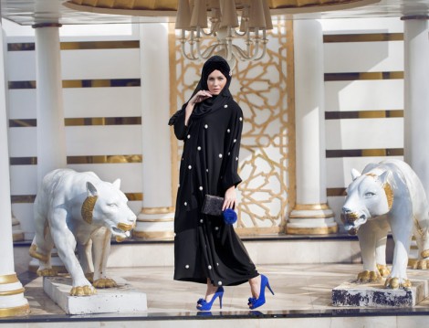 Fatma Karakullukçu Abaya Modeli