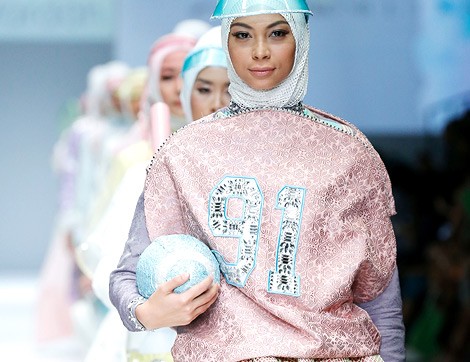 Jakarta Moda Haftası’ndan Dikkat Çeken Tasarımlar