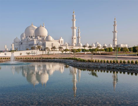 İnanılmaz Abu Dabi’yi Halalbooking.com’la ziyaret edin!