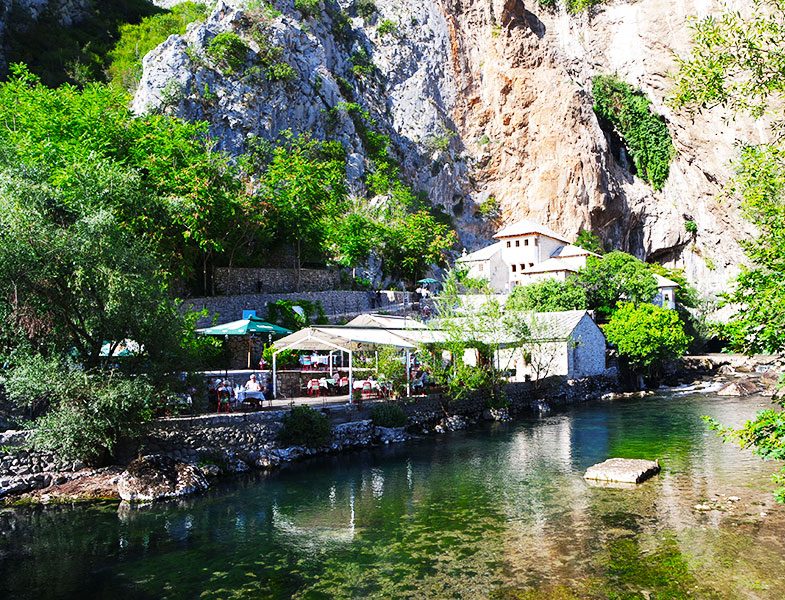 Vizesiz Gezebileceğiniz 5 Yurt Dışı Gezi Önerisi (Saray Bosna)