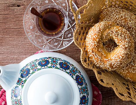 Mahlep Kokulu Mayalı Kandil Simidi Tarifi