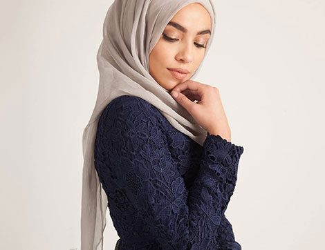Asya Tarzı Bağlayabileceğiniz 10 Pamuklu Şal Modeli