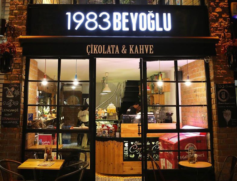 El Yapımı Bayram Çikolataları 1983 Beyoğlu Çikolata & Kahve