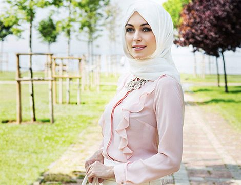 LC Waikiki’de Muhafazakar Şıklık Başladı!