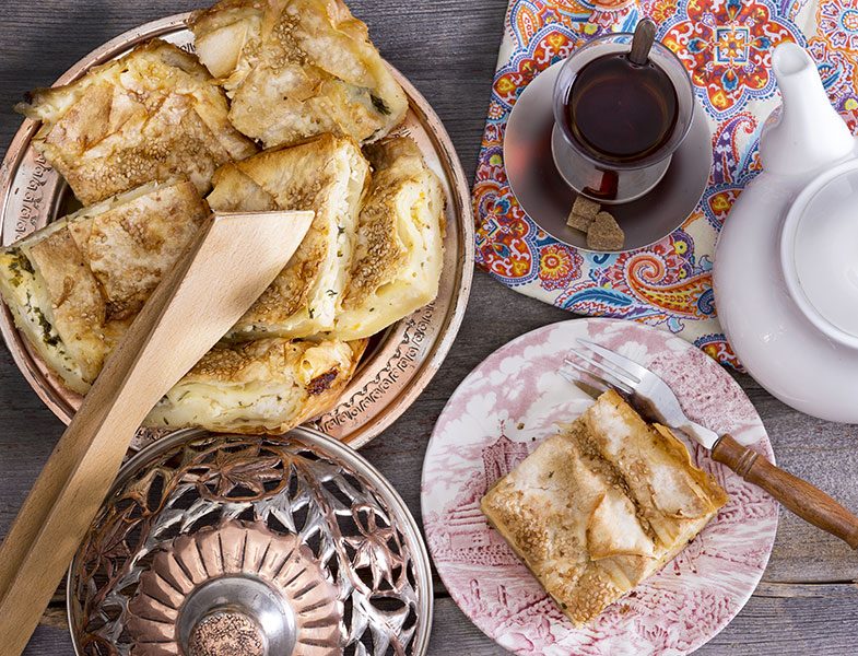 Sodalı Tepsi Böreği Tarifi