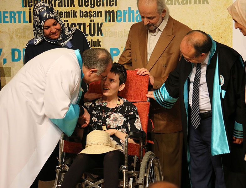 Yüksek İnsani Değerler Ödülleri