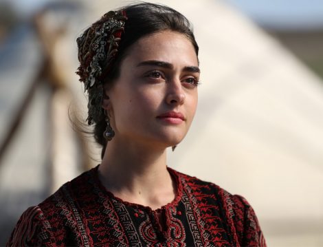 Darbe Sonrası Ünlülerin Yorumları Esra Bilgiç