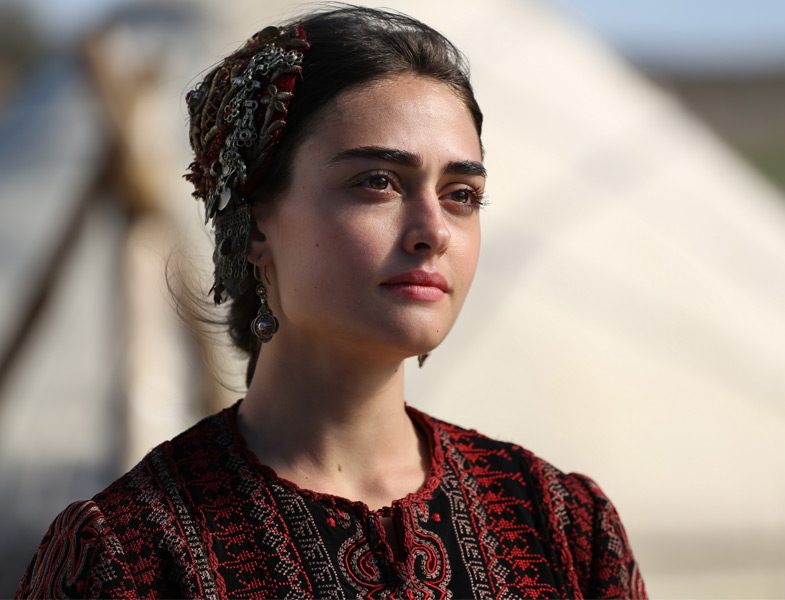 Darbe Sonrası Ünlülerin Yorumları Esra Bilgiç