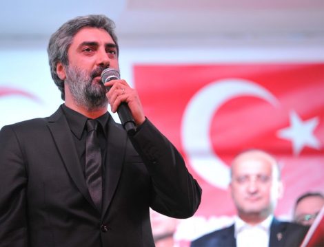Demokrasiye Destek Veren Ünlüler ve Sanatçılar Necati ŞAşmaz