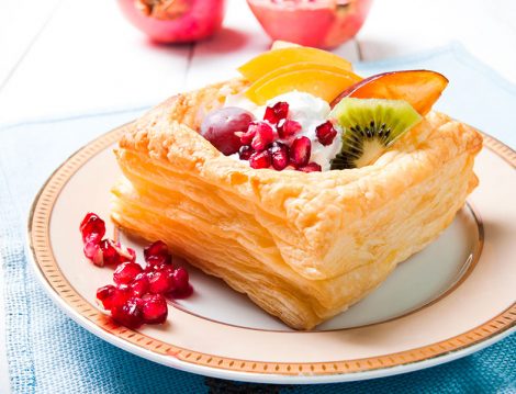Meyveli Kremalı Volovan