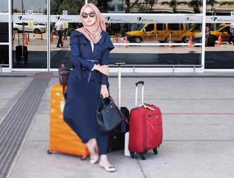 Tatil İçin Tesettür Giyim Önerileri ve Kıyafetleri
