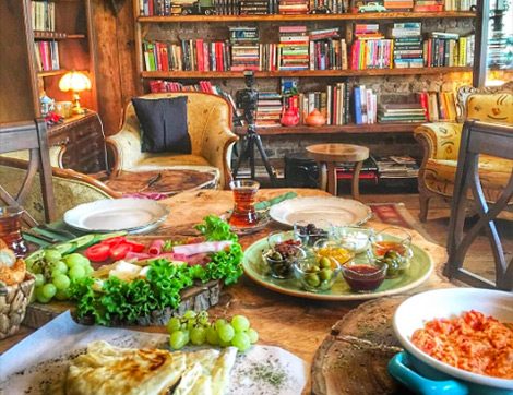Antikacı Dükkanı Gibi Bir Cafe: Müzelik