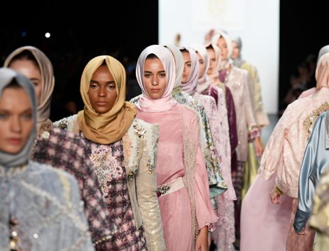 New York Moda Haftasına Damga Vuran Tesettür Defilesi
