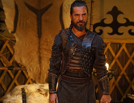 ‘Ertuğrul Bey’ Sosyal Medya Canlı Yayınında!