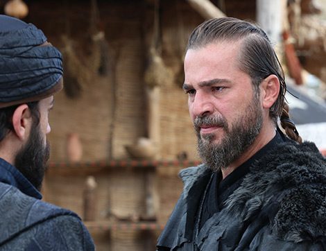 Diriliş Ertuğrul “Kılıçların Parladığı An!”