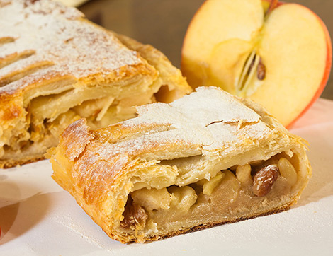 Elmalı Strudel Nasıl Yapılır?