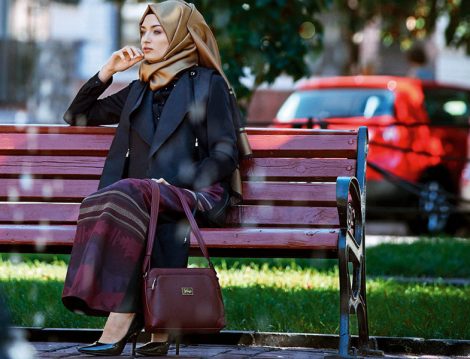 Ofis Stilinde Sahip Olmanız Gereken 10 Parça