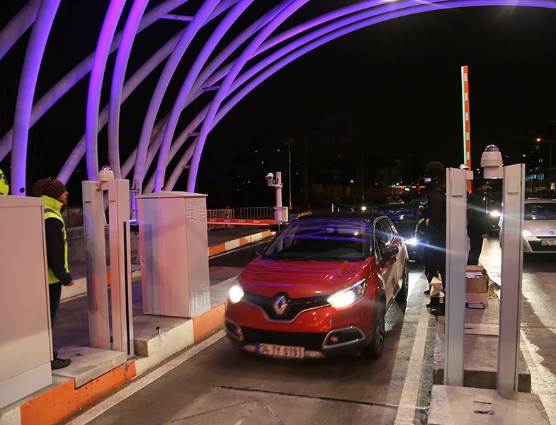 Ulaşımda Çığır Açan Avrasya Tünelinden Araç Geçişi Başladı