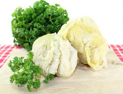 Tam Bir Kış Yemeği Kestaneli Lahana Sarması Tarifi