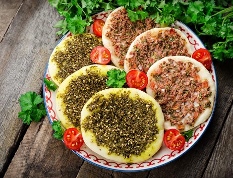 Za’atarlı ve Biberli Ekmek Tarifi