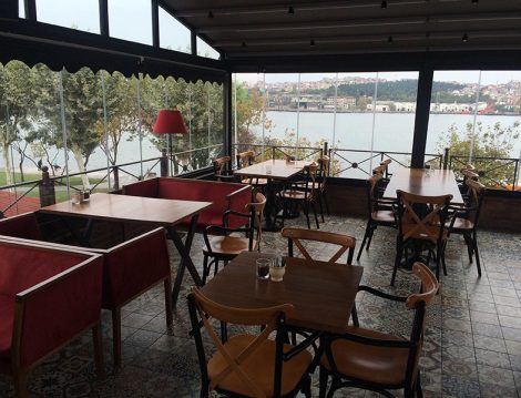 Fatih’te Arkadaşlar ve Aileyle Gidilecek Alkolsüz Mekanlar 